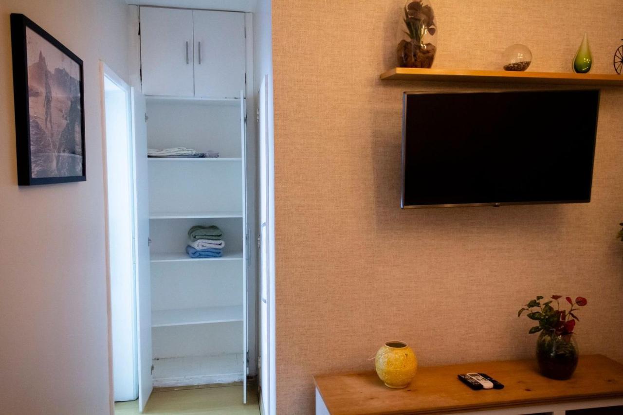 Quarto E Sala Em Ipanema Perto Da Praia Ріо-де-Жанейро Екстер'єр фото